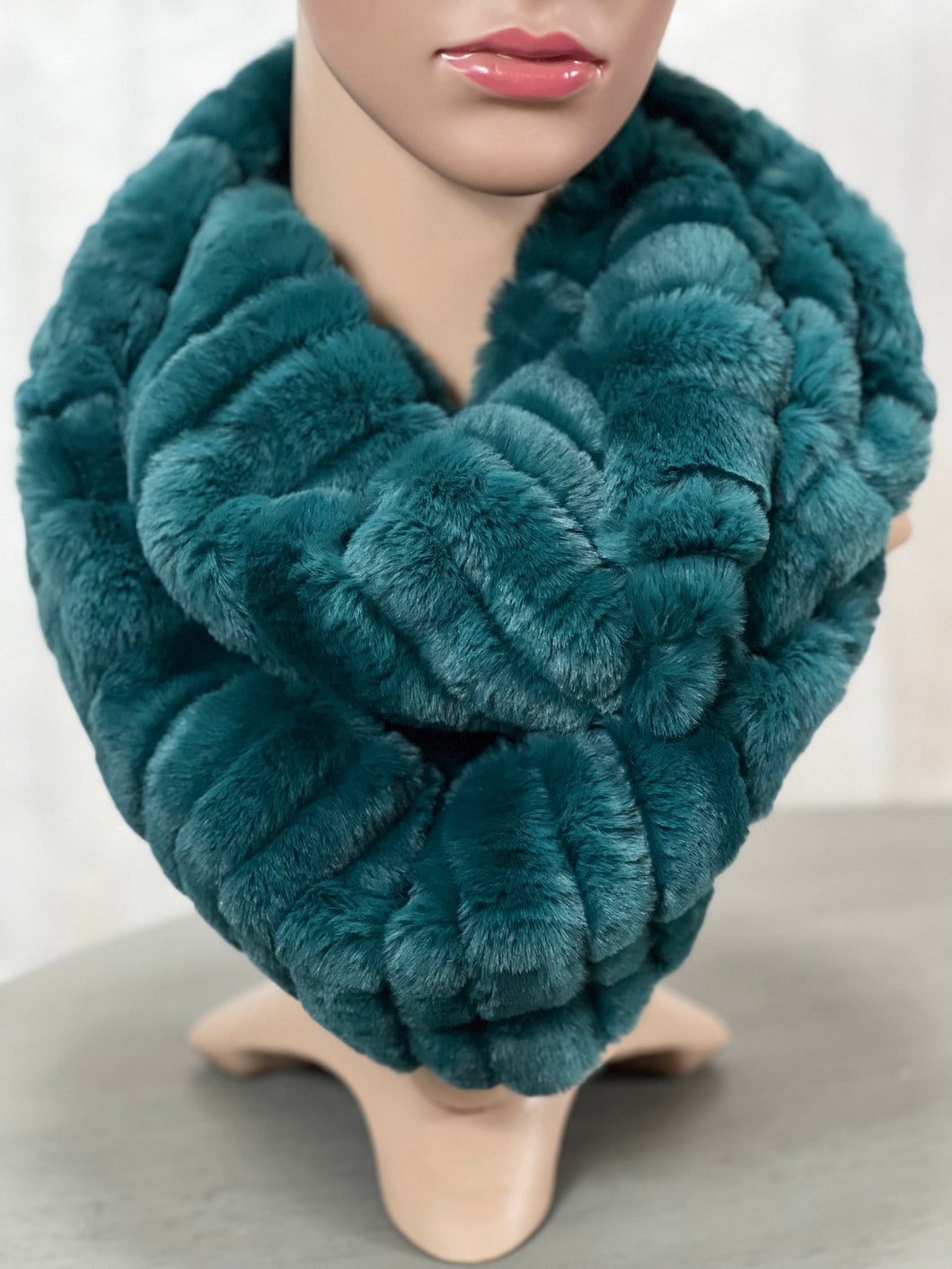 Spruce Vienna infinity scarf