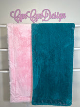 Load image into Gallery viewer, Teal/rose pink twilight whispy on baby pink lush bunny 60x90
