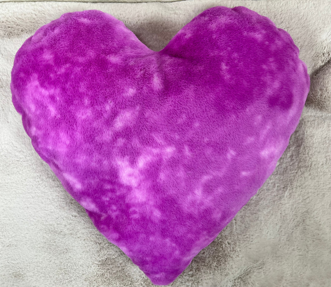 Fuchsia speckle heart