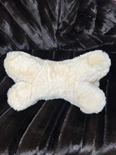 Load image into Gallery viewer, Eggshell Sequoia Bone Neck pillow
